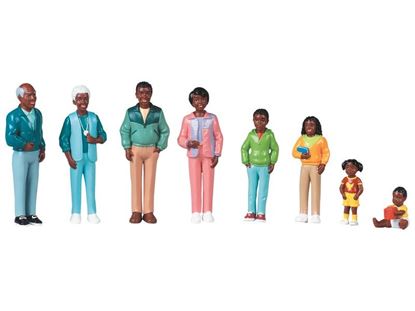 Image de 12193020 FIGURINES FAMILLES DU MONDE La famille Africaine